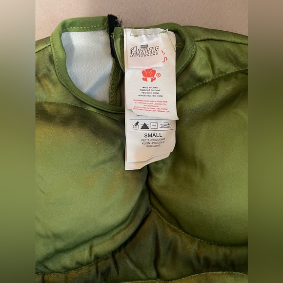 Kids Incredible Hulk costume sz Small - Picture 8 of 8